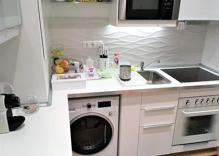 Apartament Makes Happy *