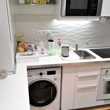 Apartment Makes Happy *