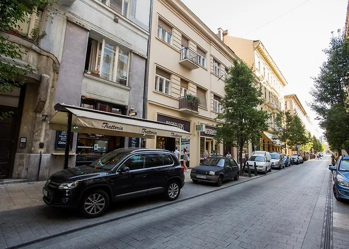 아파트 Makes Happy *