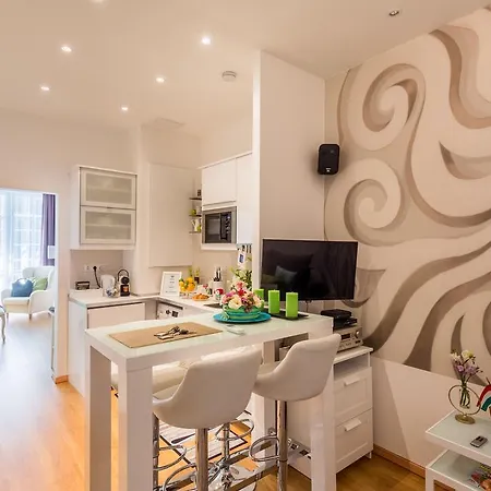 شقة Makes Happy *