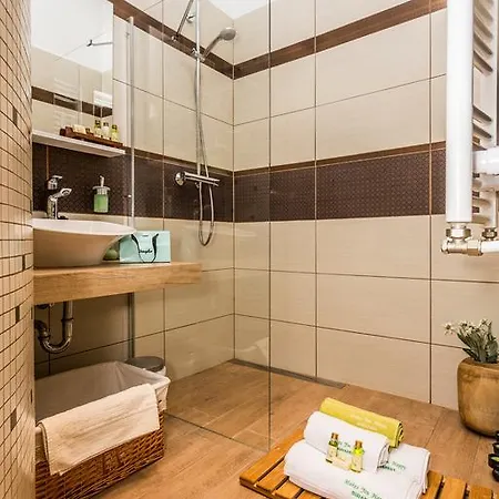 شقة Makes Happy *