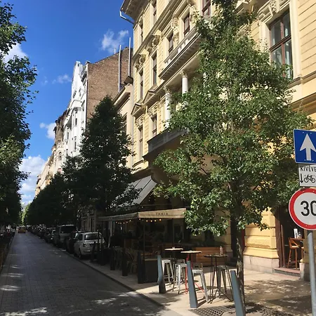 شقة Makes Happy *